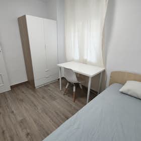 Private room for rent for €300 per month in Murcia, Calle Agrimensores
