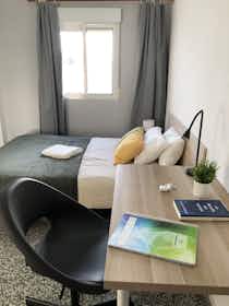 Спільна кімната за оренду для 390 EUR на місяць у Burjassot, Carretera de Llíria