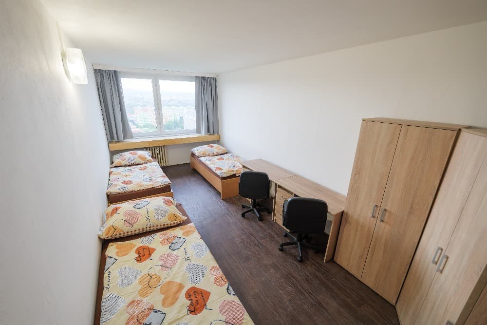 Shared room for rent for CZK 8,000 per month in Prague, Kutilova