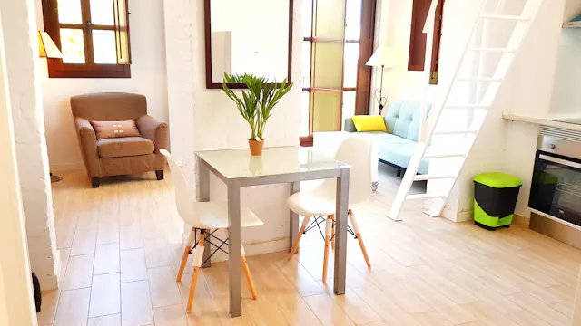 Apartment in Carrer Vidal de Canelles, Valencia (1461948) room image 2
