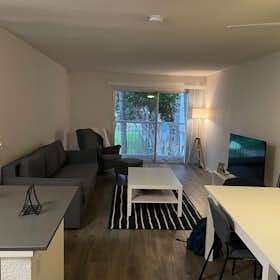 Appartement for rent for $2,722 per month in Mountain View, W Middlefield Rd