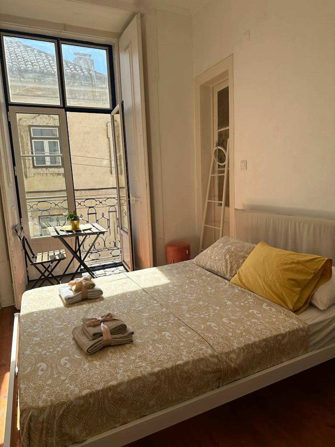 Rua Augusto Rosa, Lisbon preview