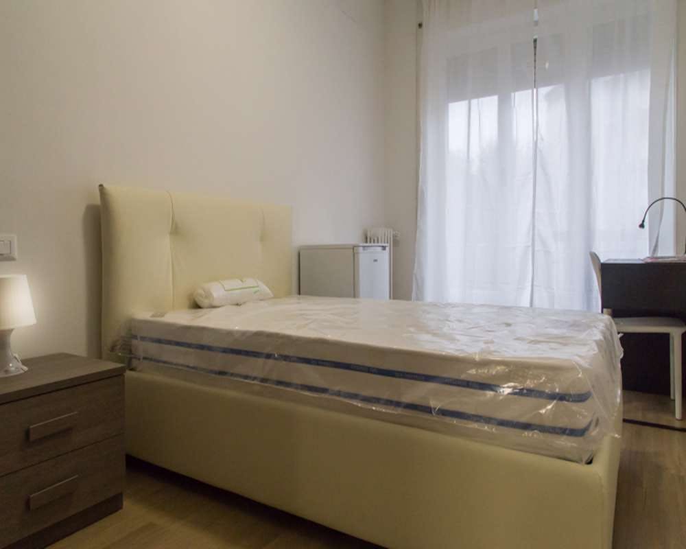 Private room for rent for €775 per month in Milan, Via Soperga