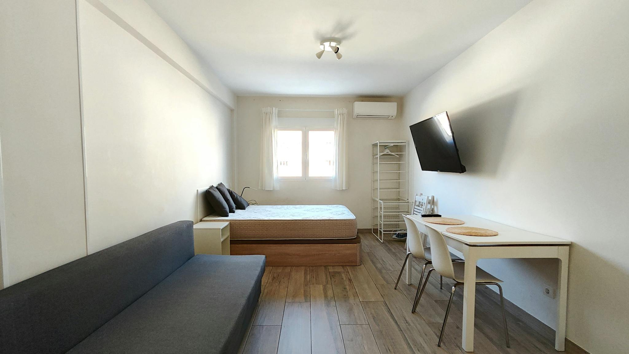 Paseo de los Melancólicos, Madrid preview