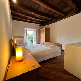 Apartament de închiriat pentru 1.500 EUR pe lună în Varese, Via Robarello