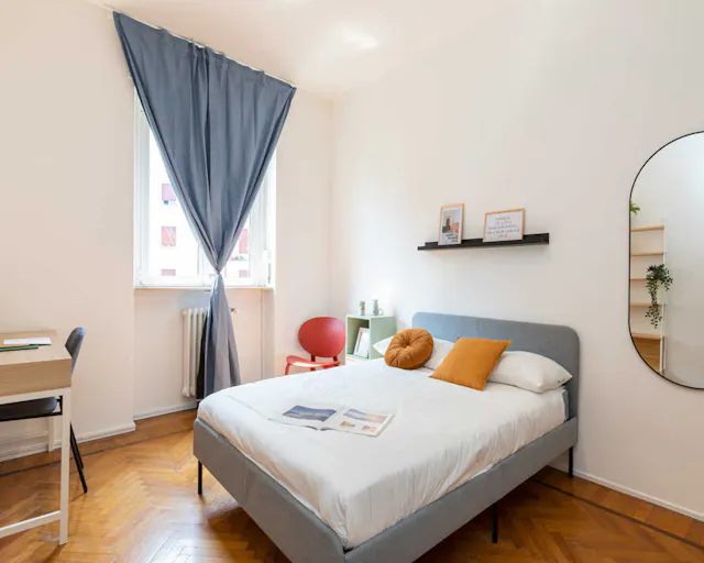 Private room in Via Nino Oxilia, Milan (1462274) room image 1