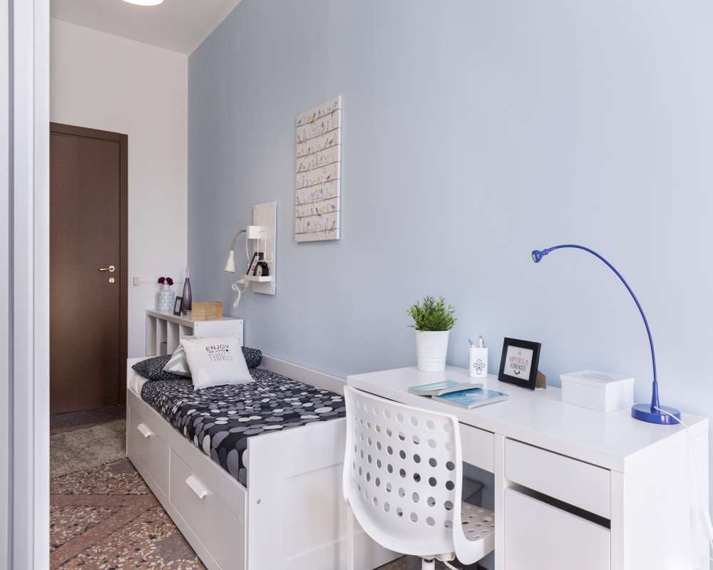 Chambre privée à louer pour 670 €/mois à Bologna, Viale Giovanni Vicini