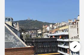 Private room for rent for €520 per month in Barcelona, Carrer de Muntaner