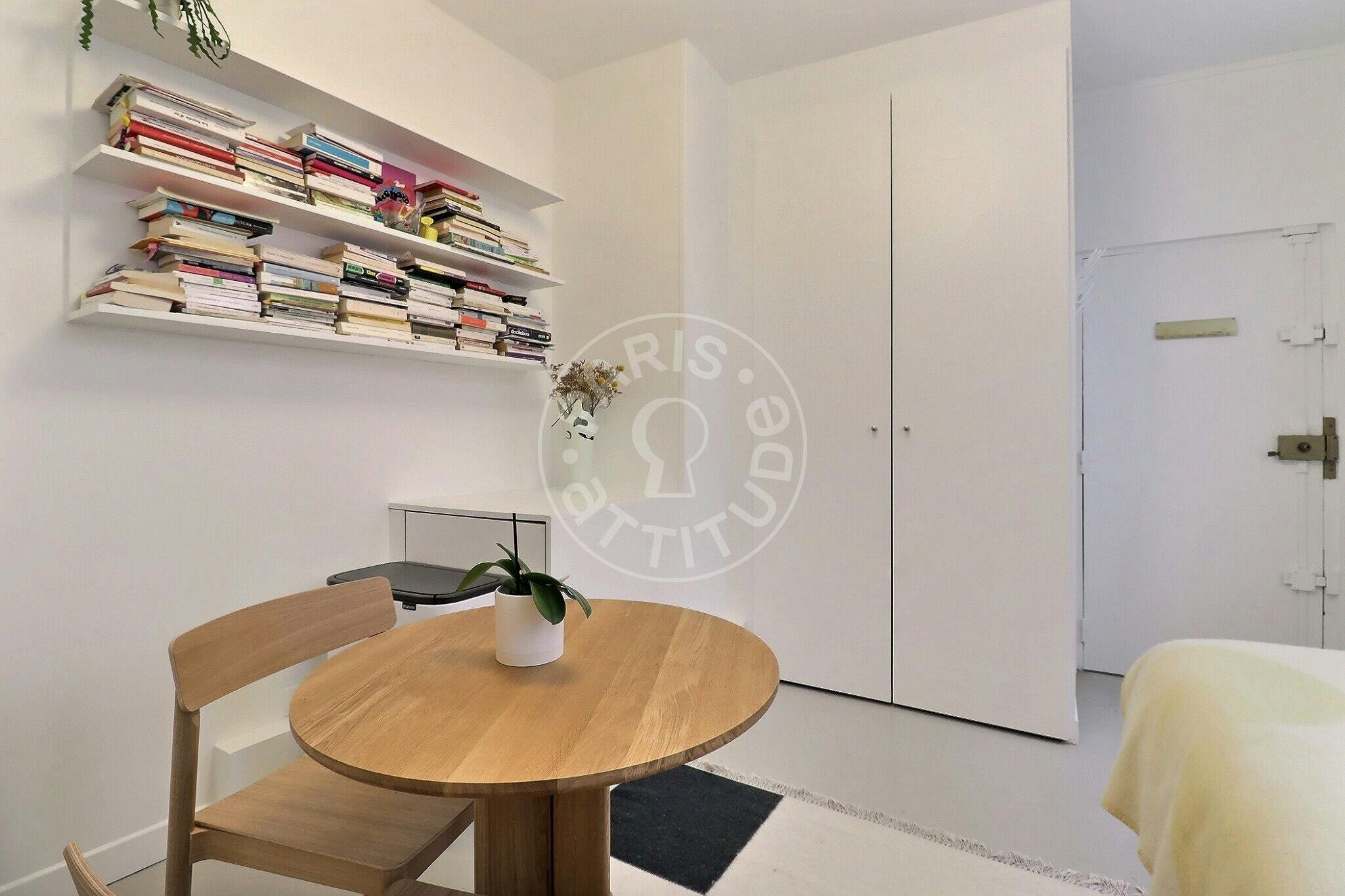 Apartment Paris, 17m² — photo 32