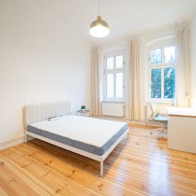 Private room for rent for €599 per month in Berlin, Diedenhofener Straße
