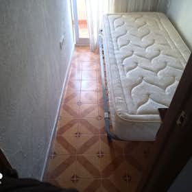 Private room for rent for €315 per month in Valencia, Carrer de Jumilla