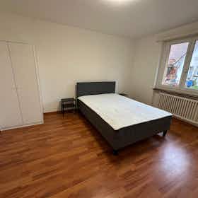 Apartment for rent for CHF 2,100 per month in Horgen, Friedensweg