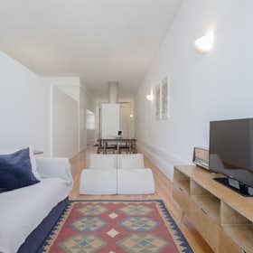 Apartment for rent for €10 per month in Porto, Rua Alexandre Braga