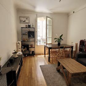 Private room for rent for €2,500 per month in Paris, Rue Raymond Losserand