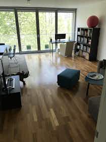 公寓 正在以 €1,080 的月租出租，其位于 Maribor, Razlagova ulica