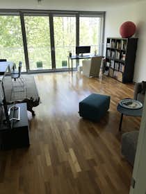 Квартира сдается в аренду за 1 080 € в месяц в Maribor, Razlagova ulica