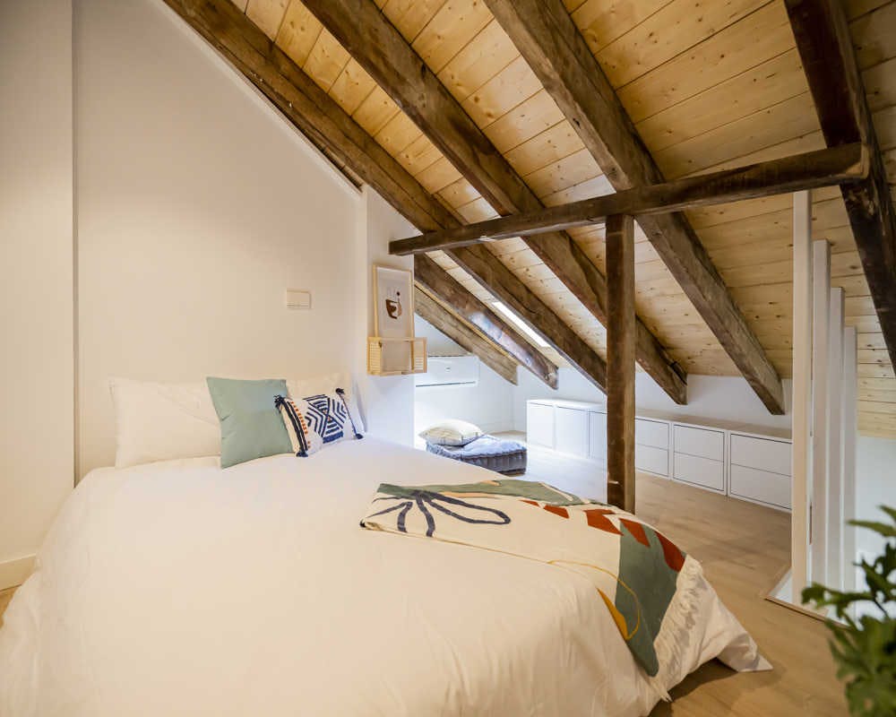 Calle de Alburquerque, Madrid preview