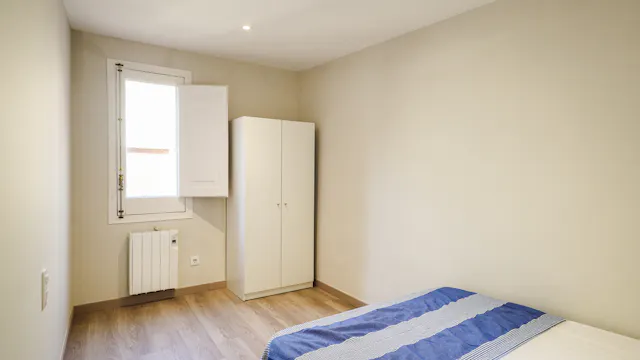 2-Bedroom Apartment in Carrer de l'Hospital, Barcelona (1462759) room image 2