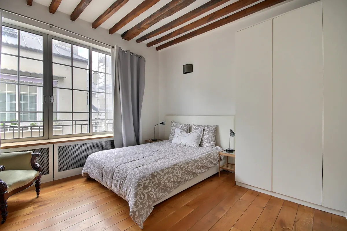 1-Bedroom Apartment in Rue du Faubourg Saint-Antoine, Paris (1462975) ROOM