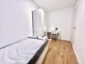 私人房间 正在以 €375 的月租出租，其位于 Leganés, Calle Santo Domingo