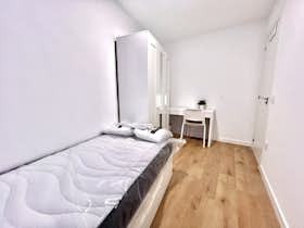 Privé kamer te huur voor € 375 per maand in Leganés, Calle Santo Domingo