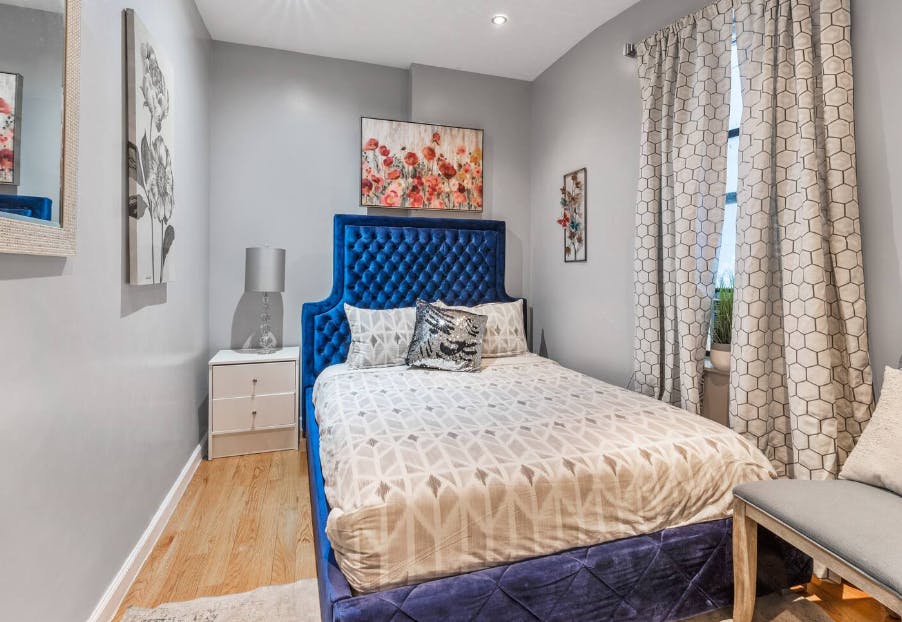 preview gallery tile