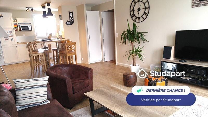 Wohnung zu mieten für 460 € pro Monat in Tours, Rue Labordere