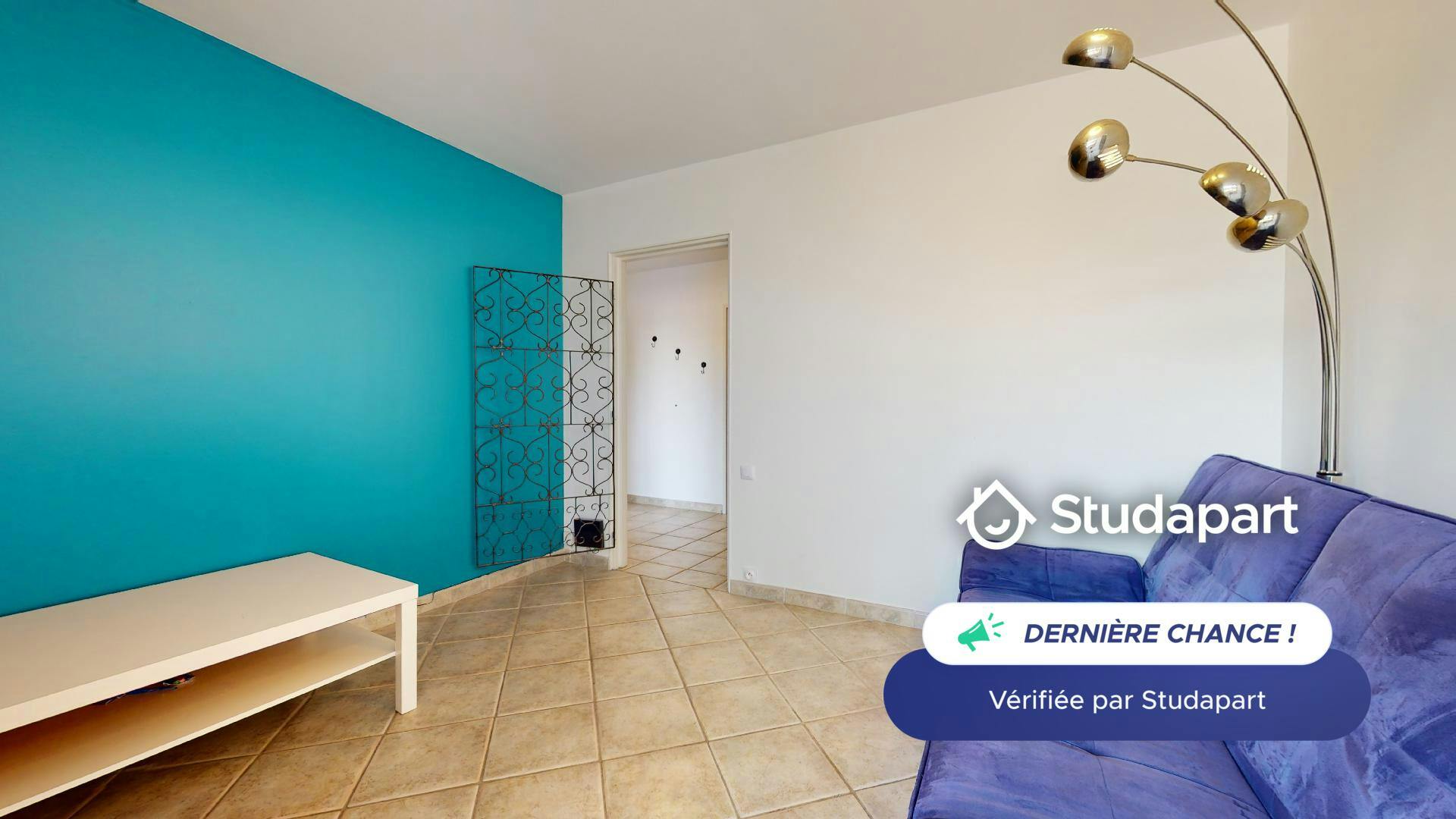 Apartment for rent for €1,995 per month in Cergy, Rue des Châteaux Brûloirs