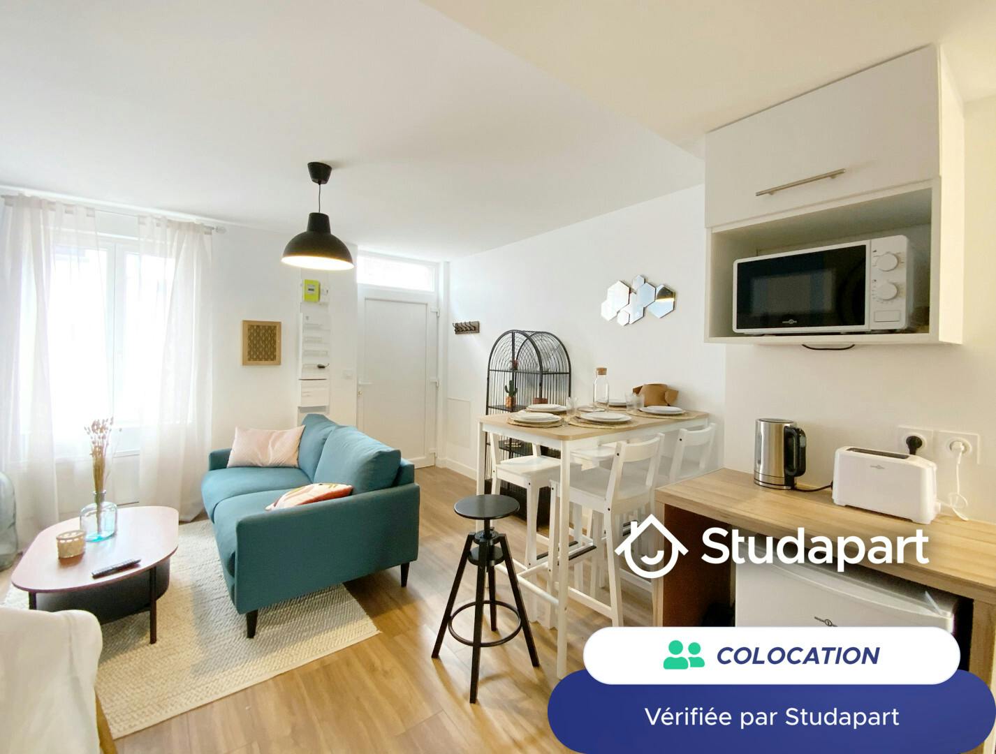 Private room for rent for €480 per month in Rouen, Rue Dambourney