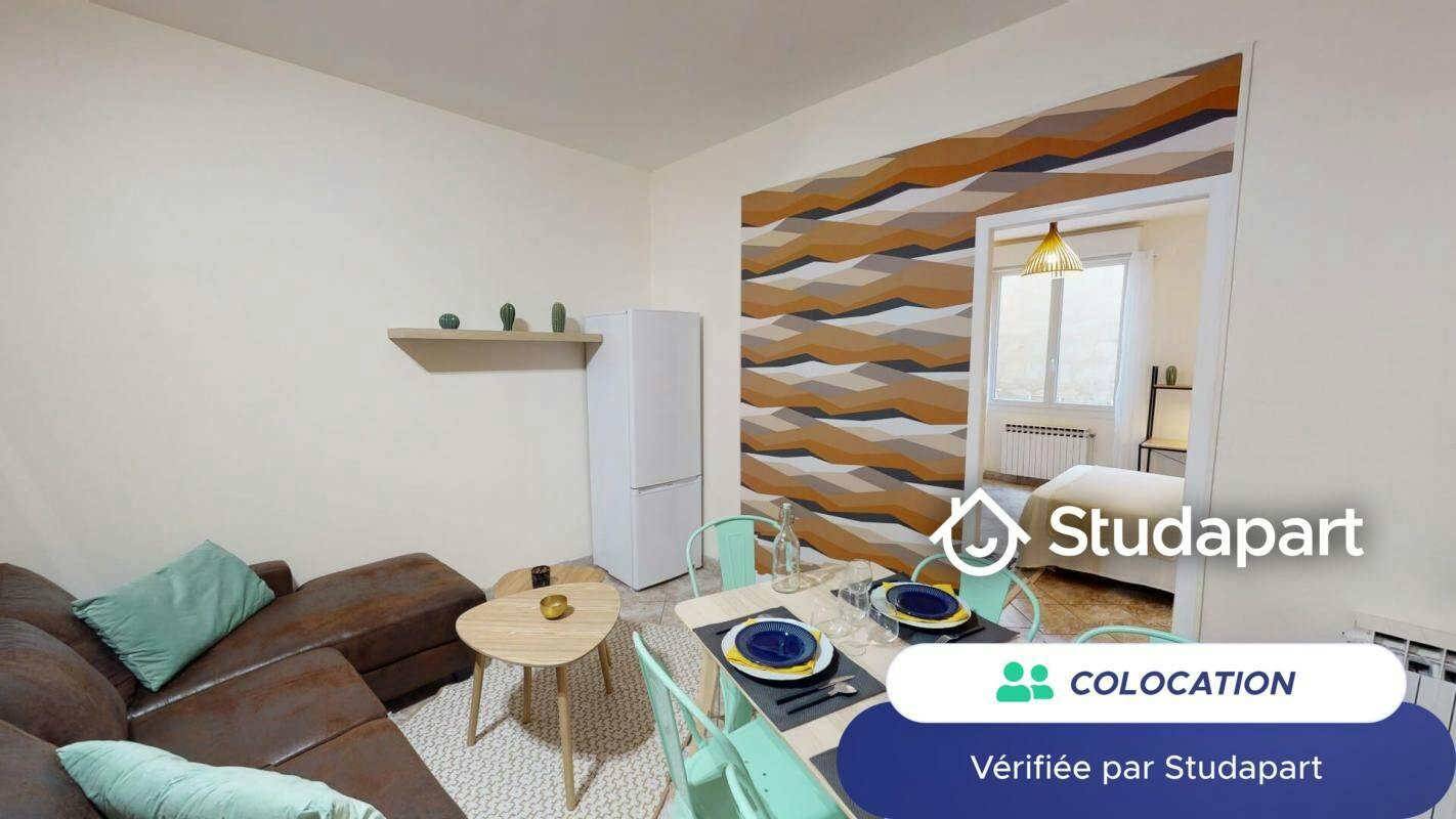Private room for rent on Rue Lafontaine, Bordeaux - Plus