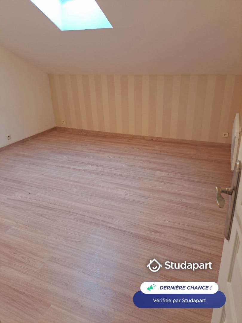 House for rent on Rue Émile Erckmann, Lunéville - Поглед 5