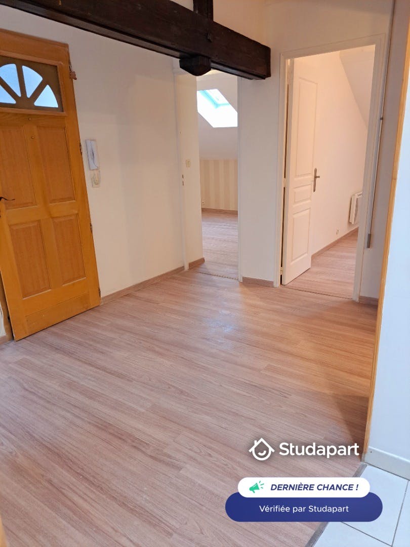 House for rent on Rue Émile Erckmann, Lunéville - Поглед 3