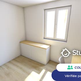 Private room for rent for €475 per month in Strasbourg, Route de Schirmeck