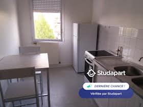 Appartamento in affitto a 795 € al mese a Angers, Rue Marcel Vigne