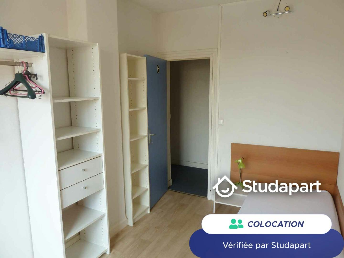 Private room for rent on Rue de Pessac, Bordeaux - Vue 5