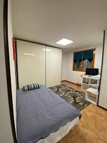 Apartment for rent for €900 per month in Ozzano dell'Emilia, Via Don Giovanni Minzoni