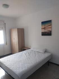 私人房间 正在以 €500 的月租出租，其位于 Girona, Carrer de les Agudes