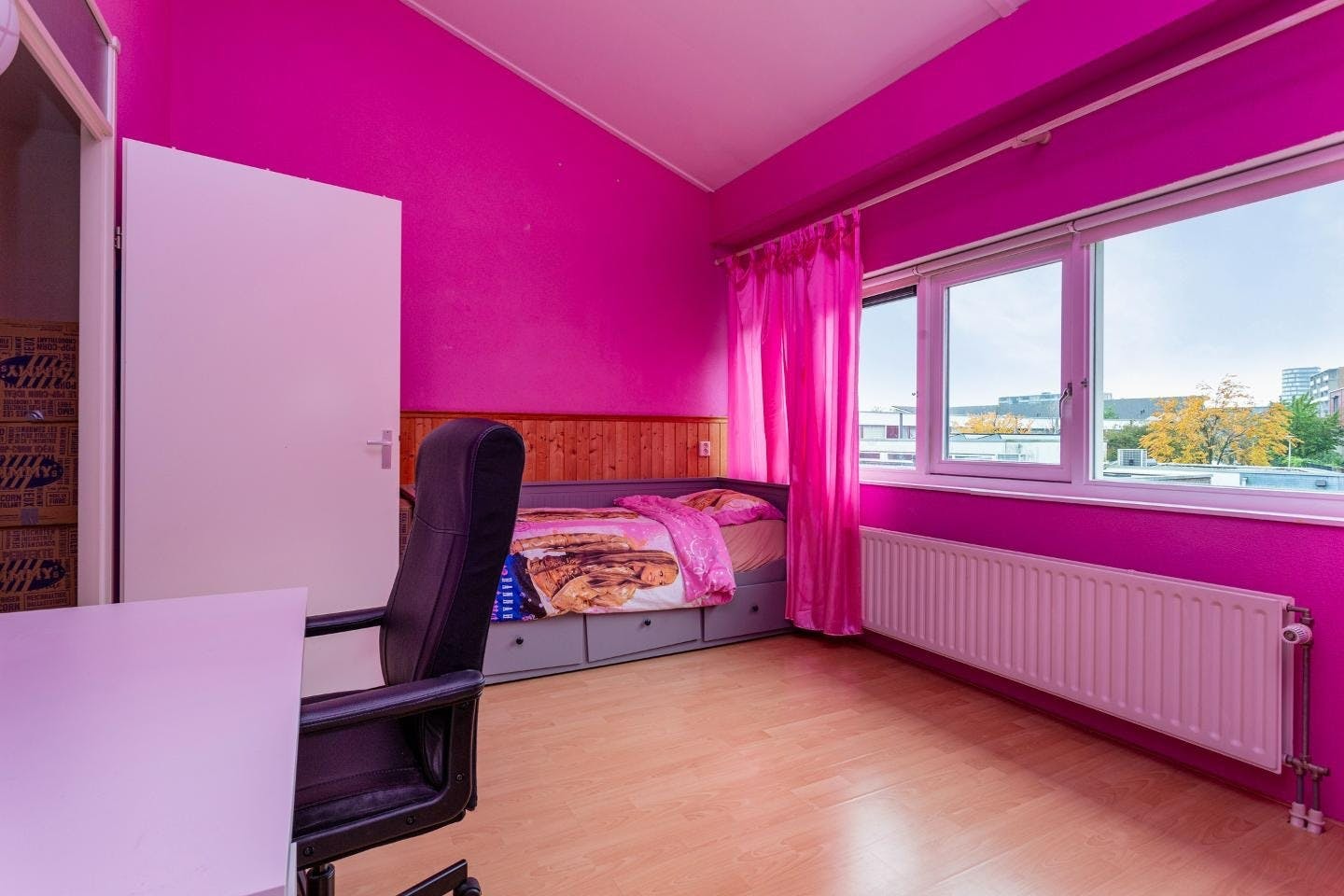 preview gallery tile