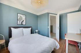 私人房间 正在以 €650 的月租出租，其位于 Massy, Rue Jeanne d'Arc