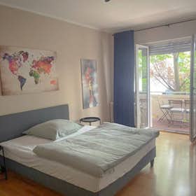 Private room for rent for €899 per month in Frankfurt am Main, Wiesenau