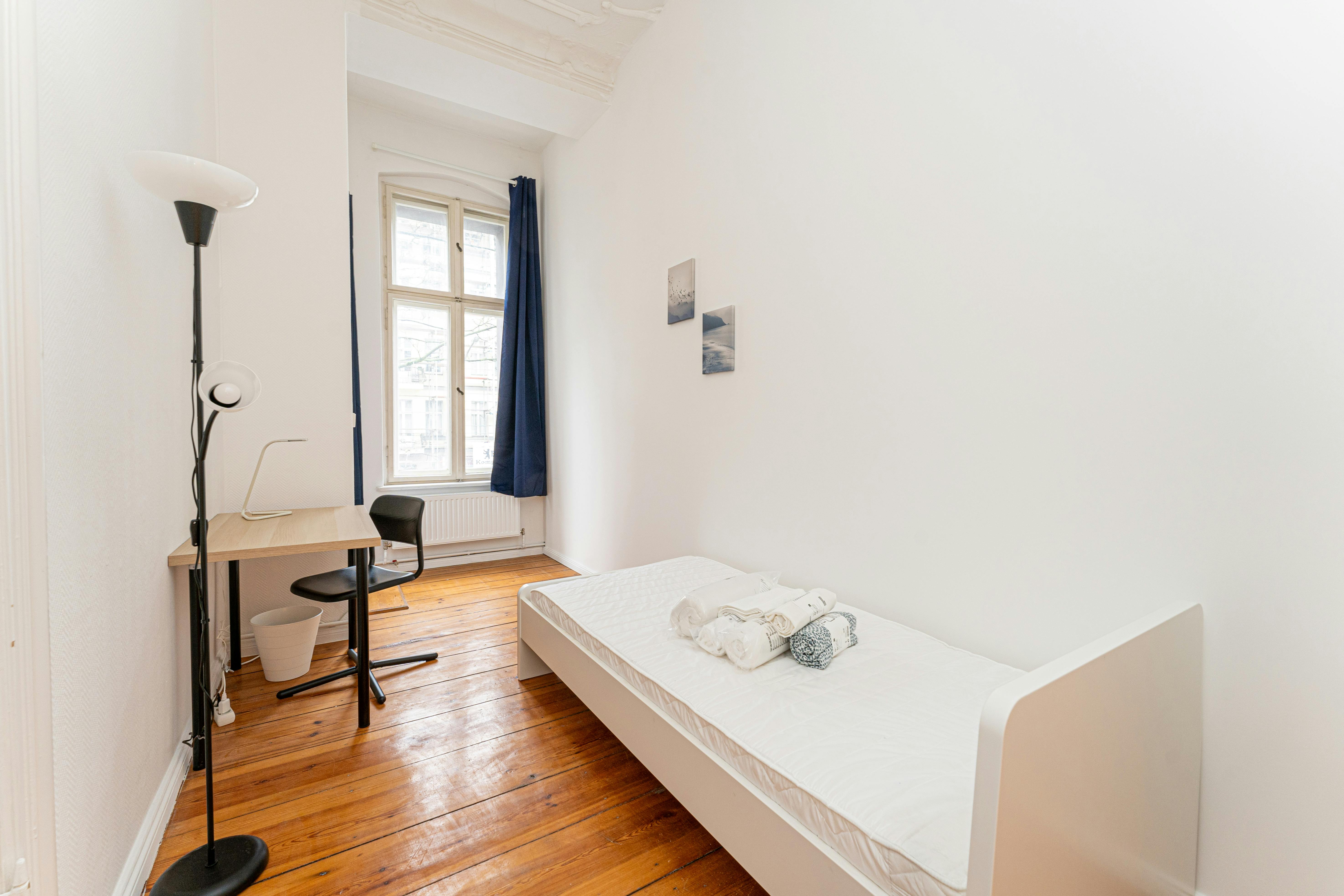 Private room for rent for €645 per month in Berlin, Kaiser-Friedrich-Straße