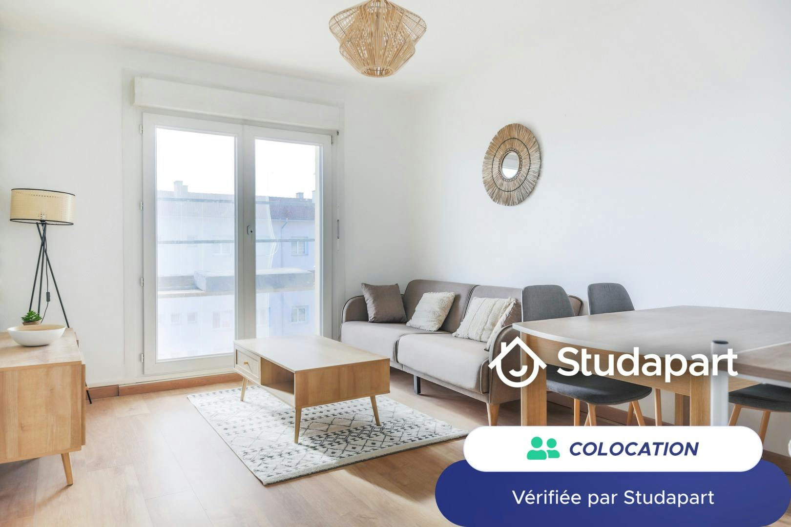 私人房间 正在以 €465 的月租出租，其位于 Metz, Rue Gabriel Pierné