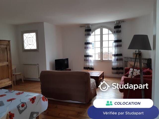 Privat rum att hyra för 570 € i månaden i Anglet, Rue de Sainte-Madeleine