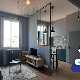 Apartment for rent for €509 per month in Saint-Étienne, Rue Élisée Reclus