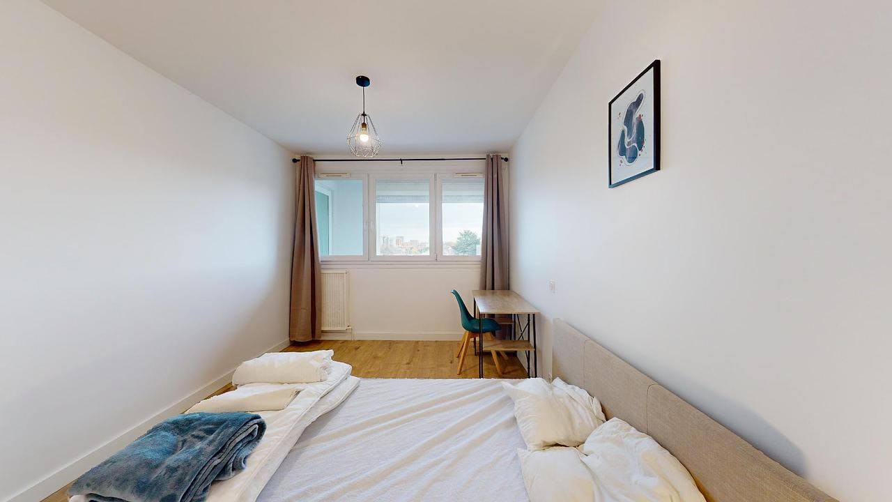 Отдельная комната сдается в аренду за 395 € в месяц в Toulouse, Rue de la Faourette