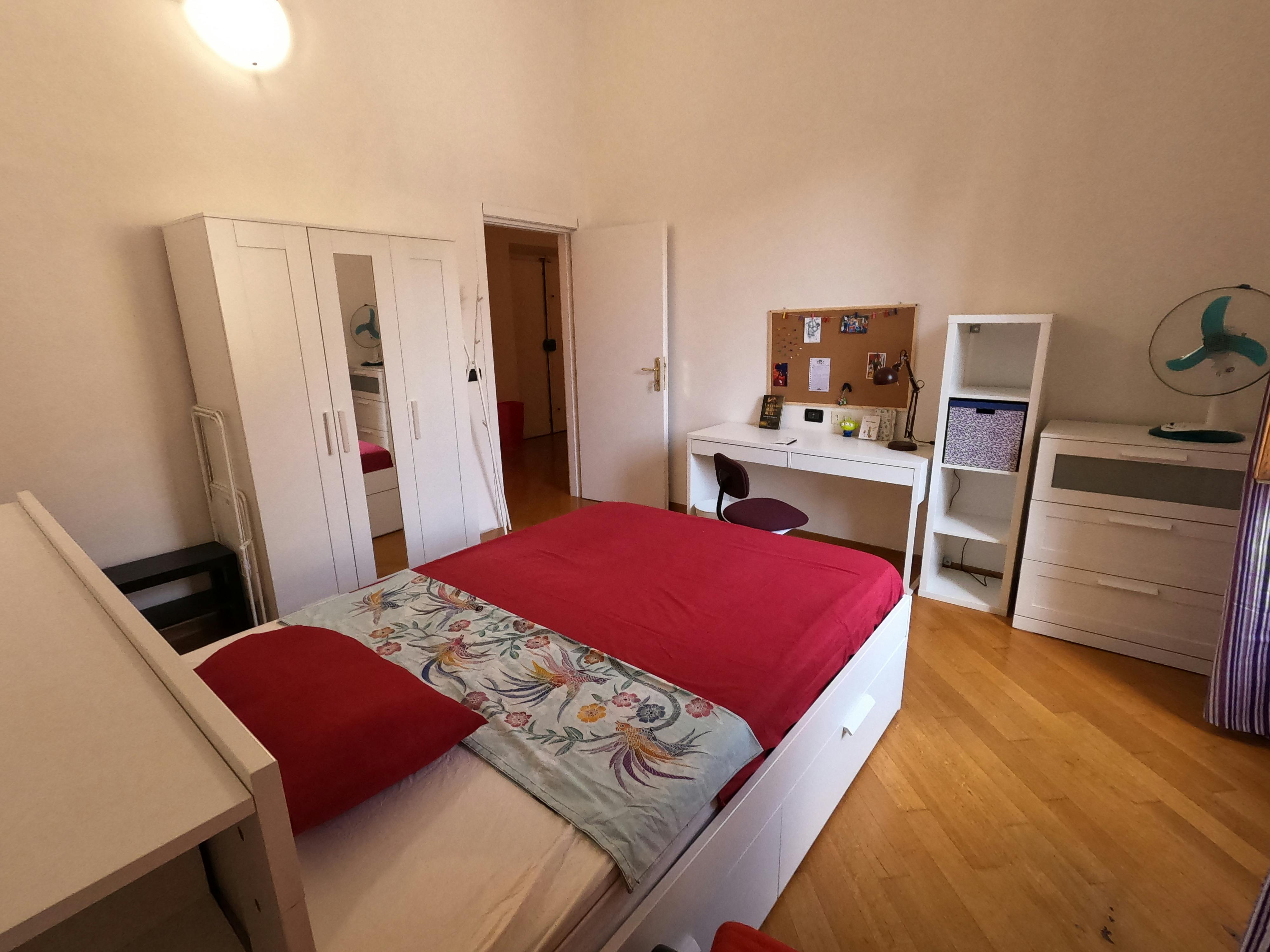 Single room Florence, 1 bed, 15m² — photo 4
