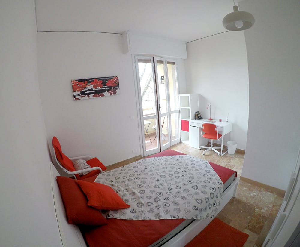 Single room Florence, 1 bed, 15m² — photo 1