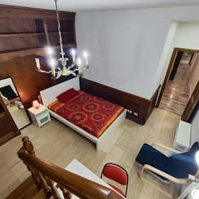 Private room for rent for €680 per month in Florence, Via della Colonna