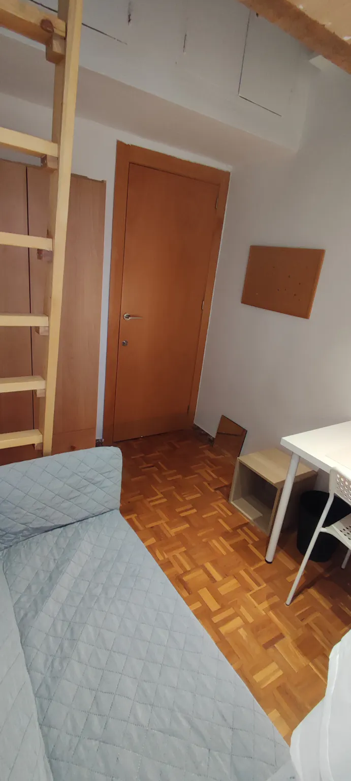 Private room in Plaza Santa María de Gracia, Murcia (1465025) ROOM 1