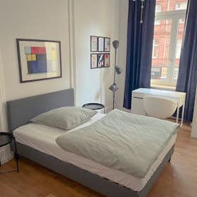 Приватна кімната за оренду для 899 EUR на місяць у Frankfurt am Main, Münchener Straße